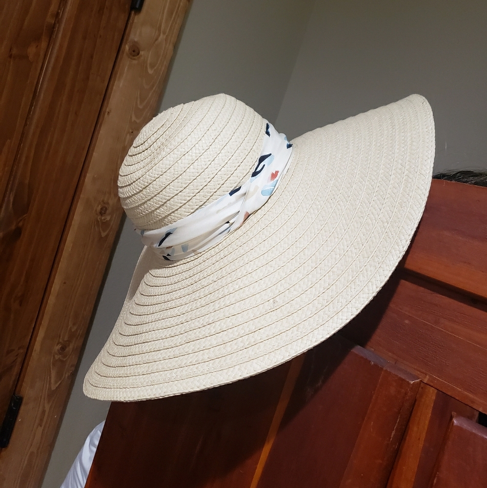 Sun hat